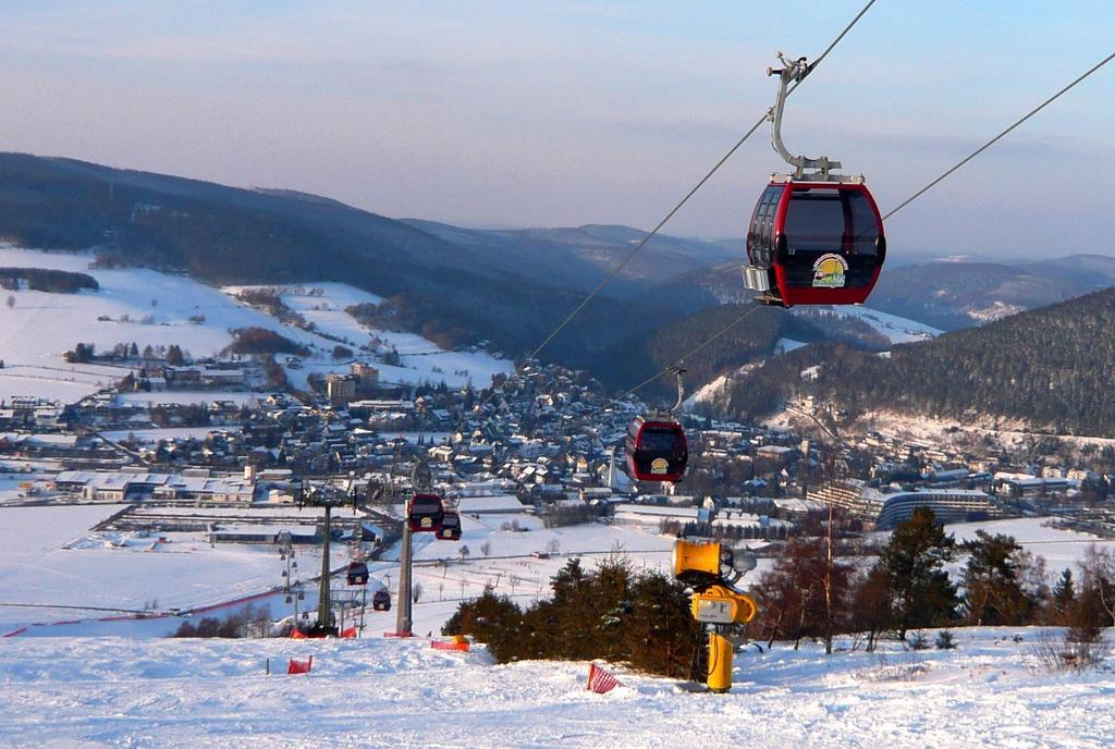 Fewo Penthaus-Blick Willingen  Bagian luar foto